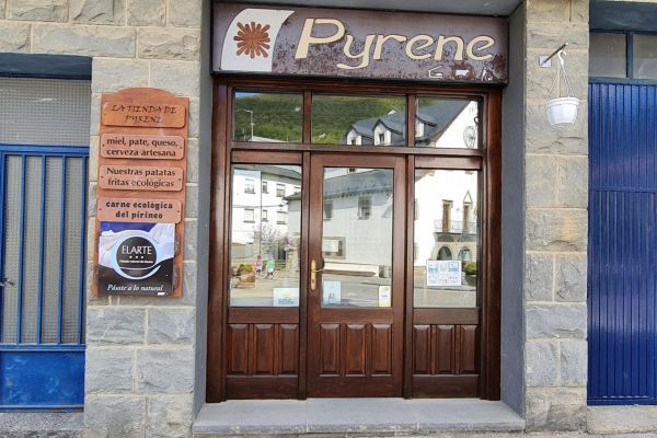 LA TIENDA DE PYRENE