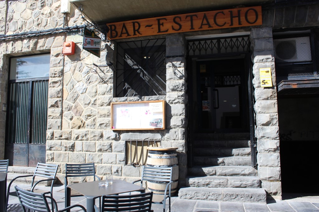 Bar Estacho